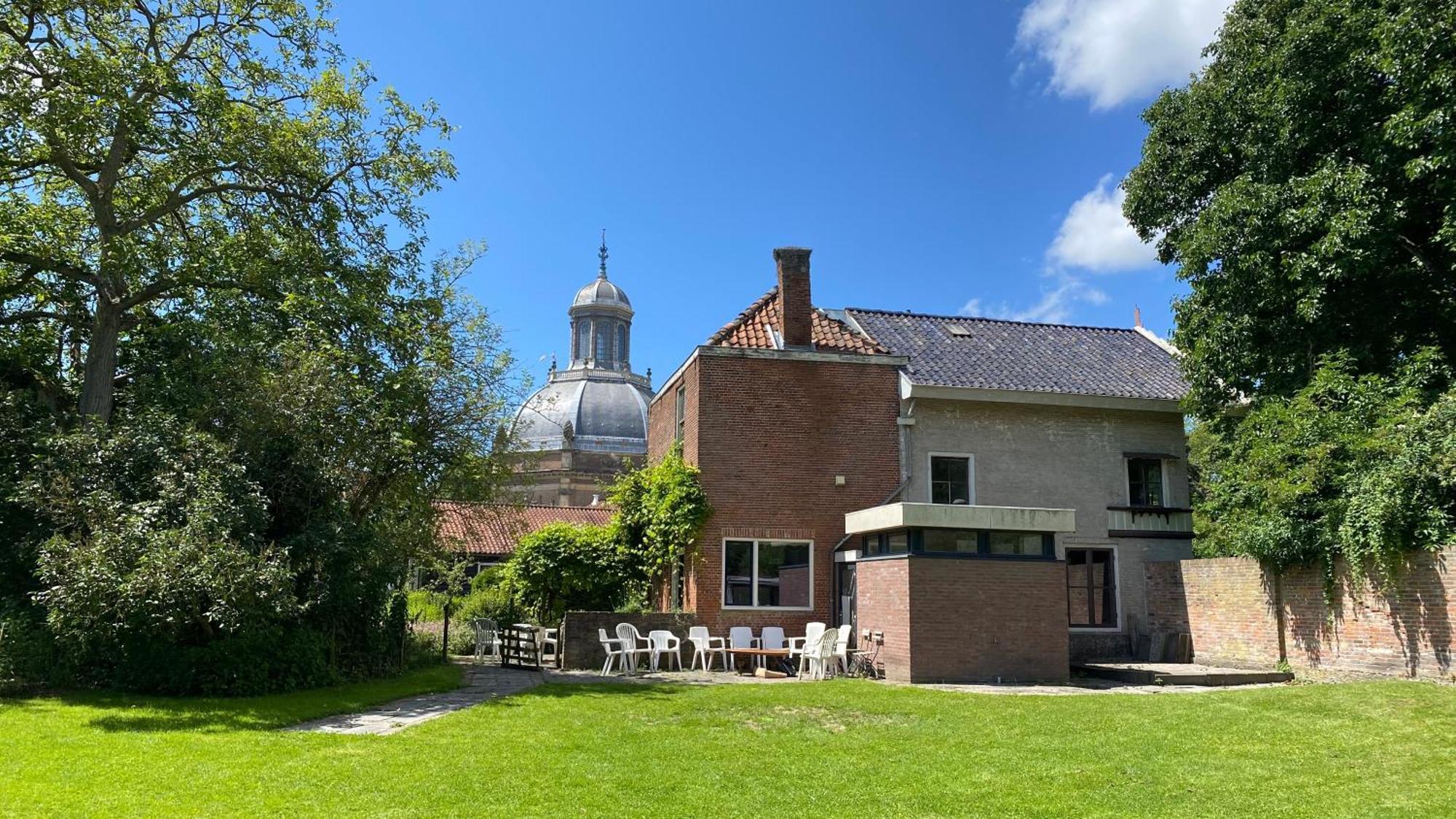 't Buitenverblijf, Gratis Parkeren *
